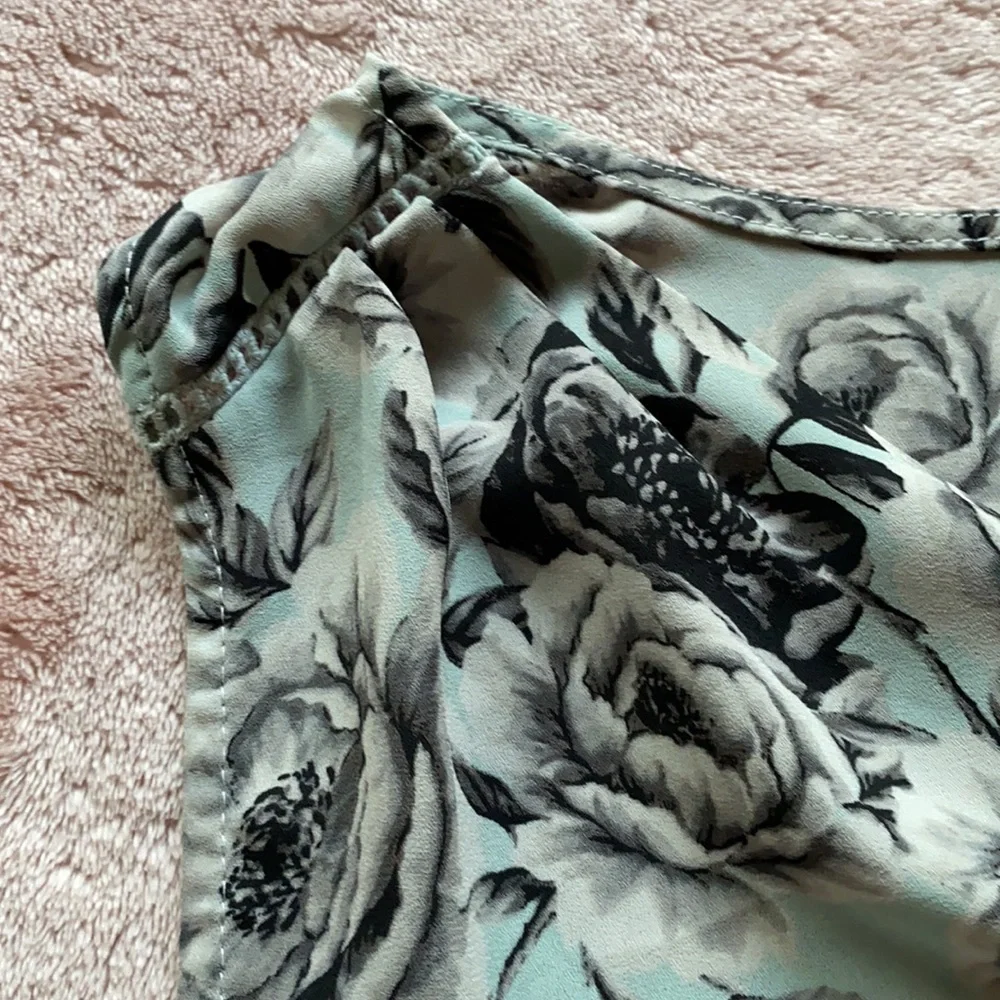 TORRID Sheer Tank Top - Picture 2 of 6